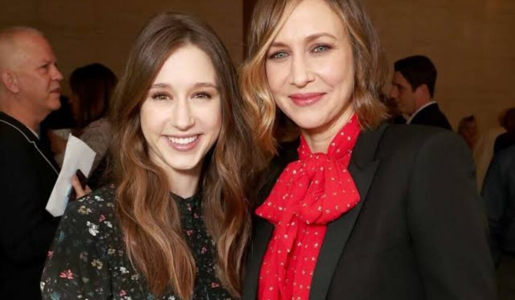 victor farmiga